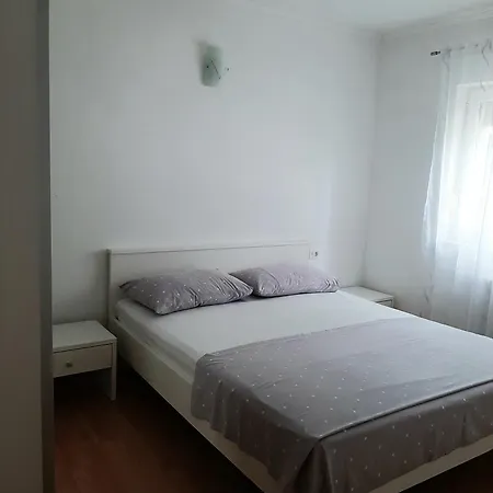 Apartment Mariana *