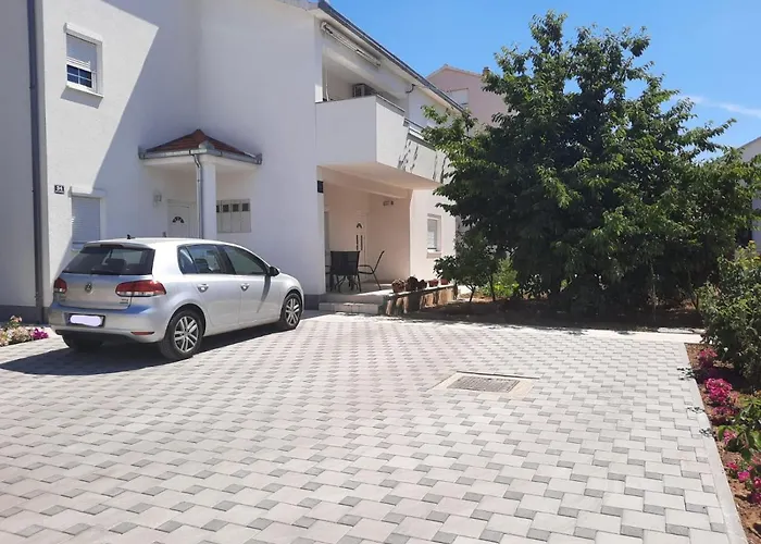 Mariana Apartment